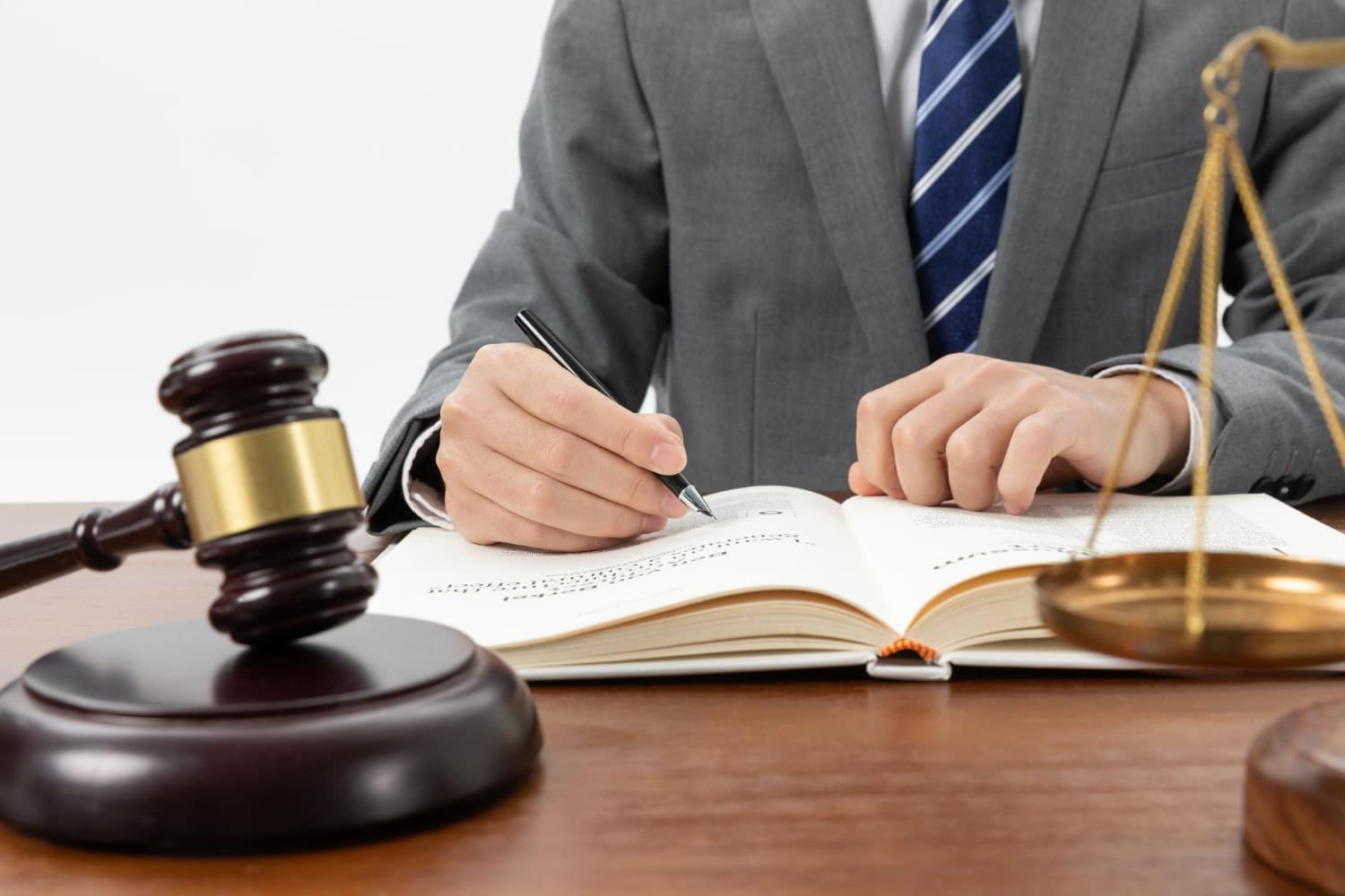 understanding the key differences between civil claims vs small claims
